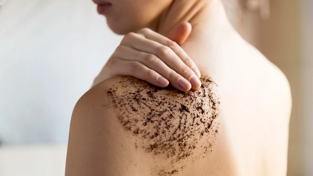  Körperpeeling aus Kaffeesatz 