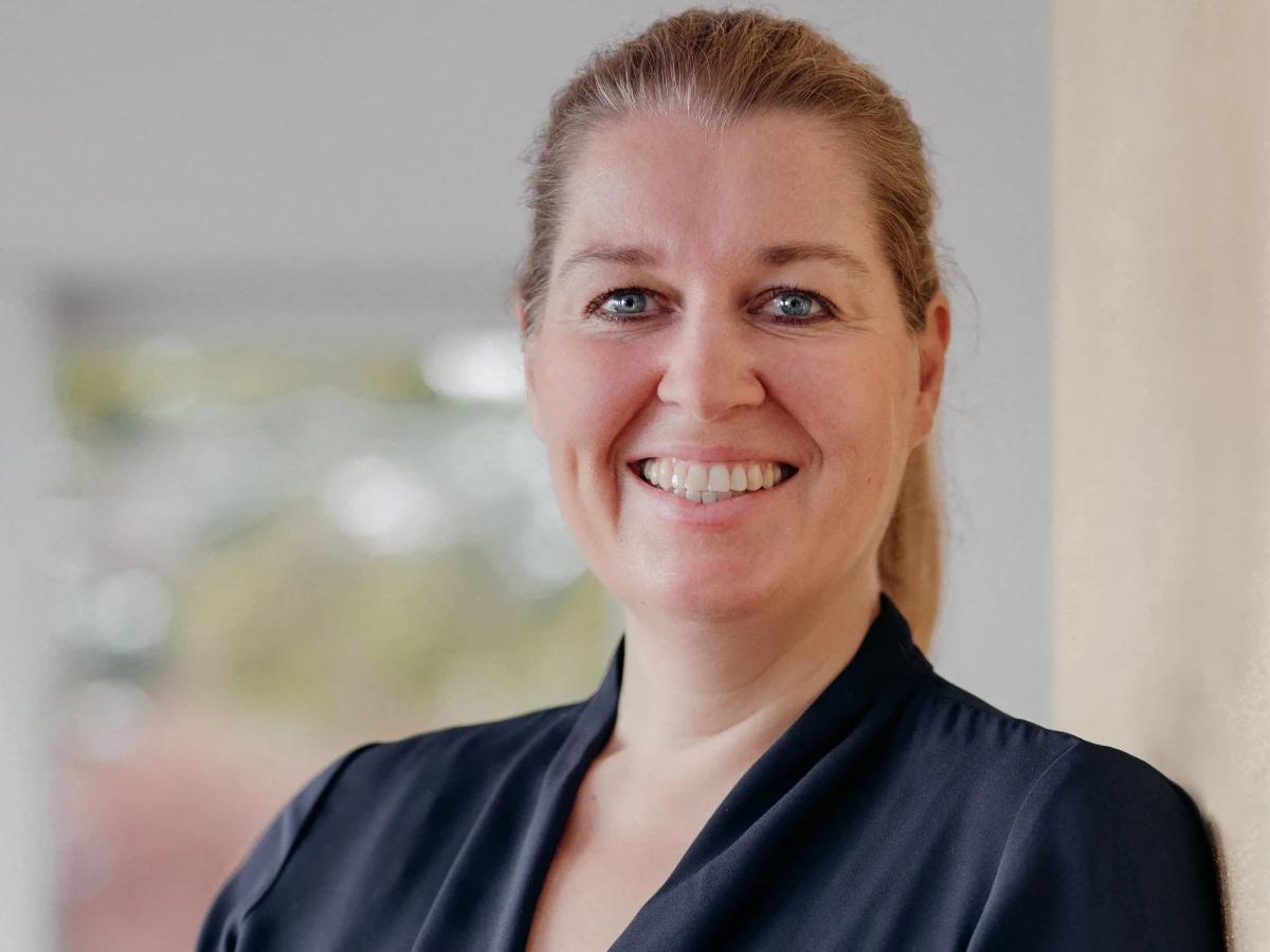  Dr. Katharina Maria Burkhardt 