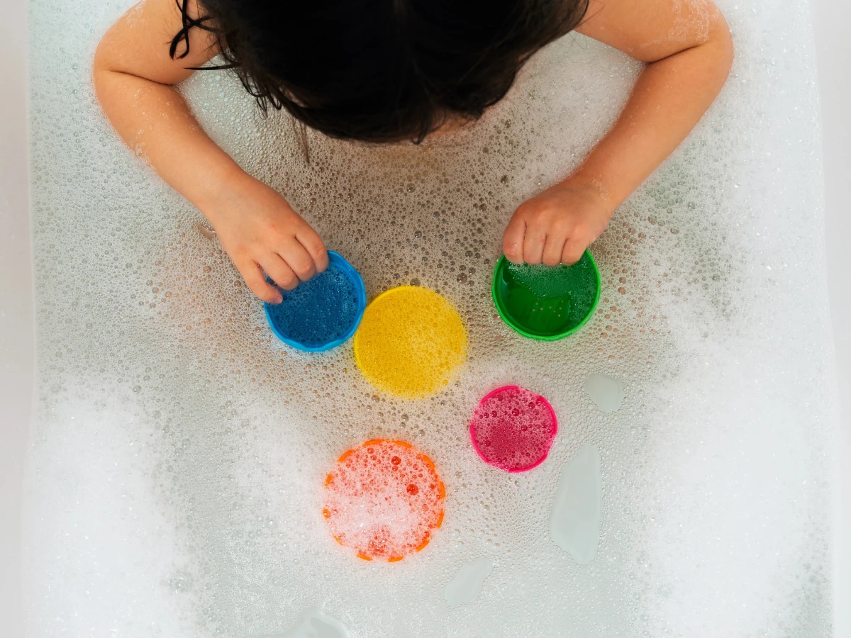  Kinder baden Spielzeug 