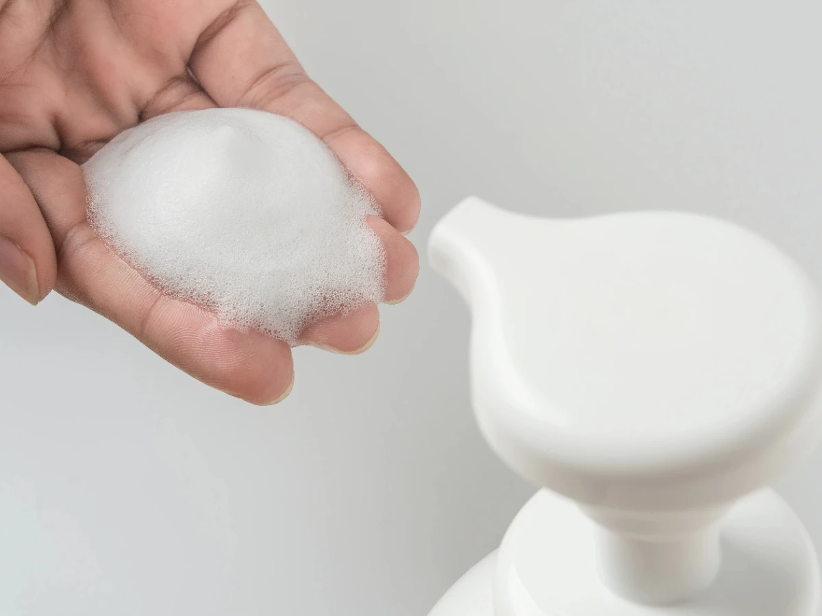  Mildes Reinigungsmittel 