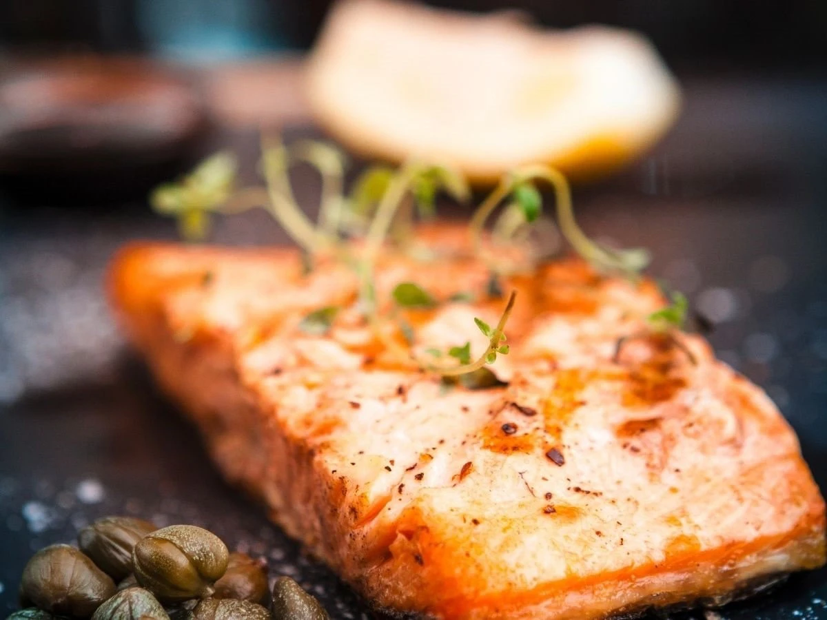  Lachsfilet mit Kresse 