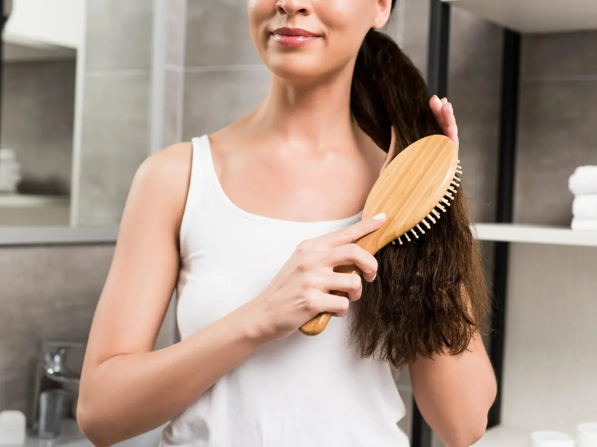  Haarbürste reinigen 